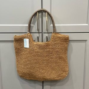 Bay Sky, Natural fiber beach tote. New